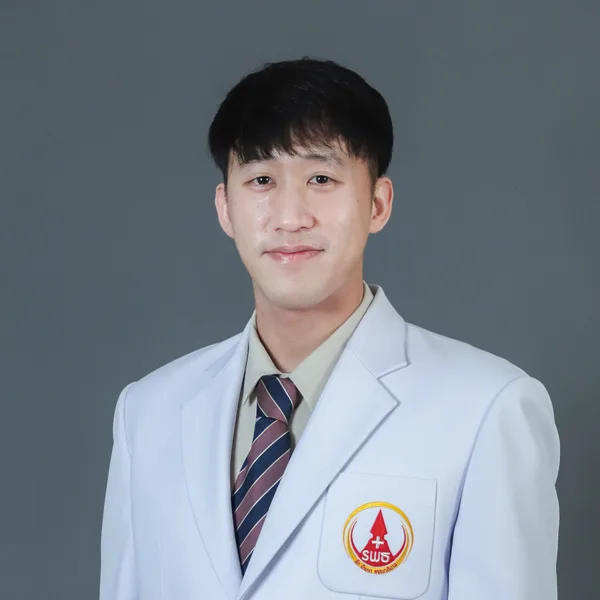 อ.นพ.กฤษฏิ์รัฐ พาณิชย์ทวีกุล