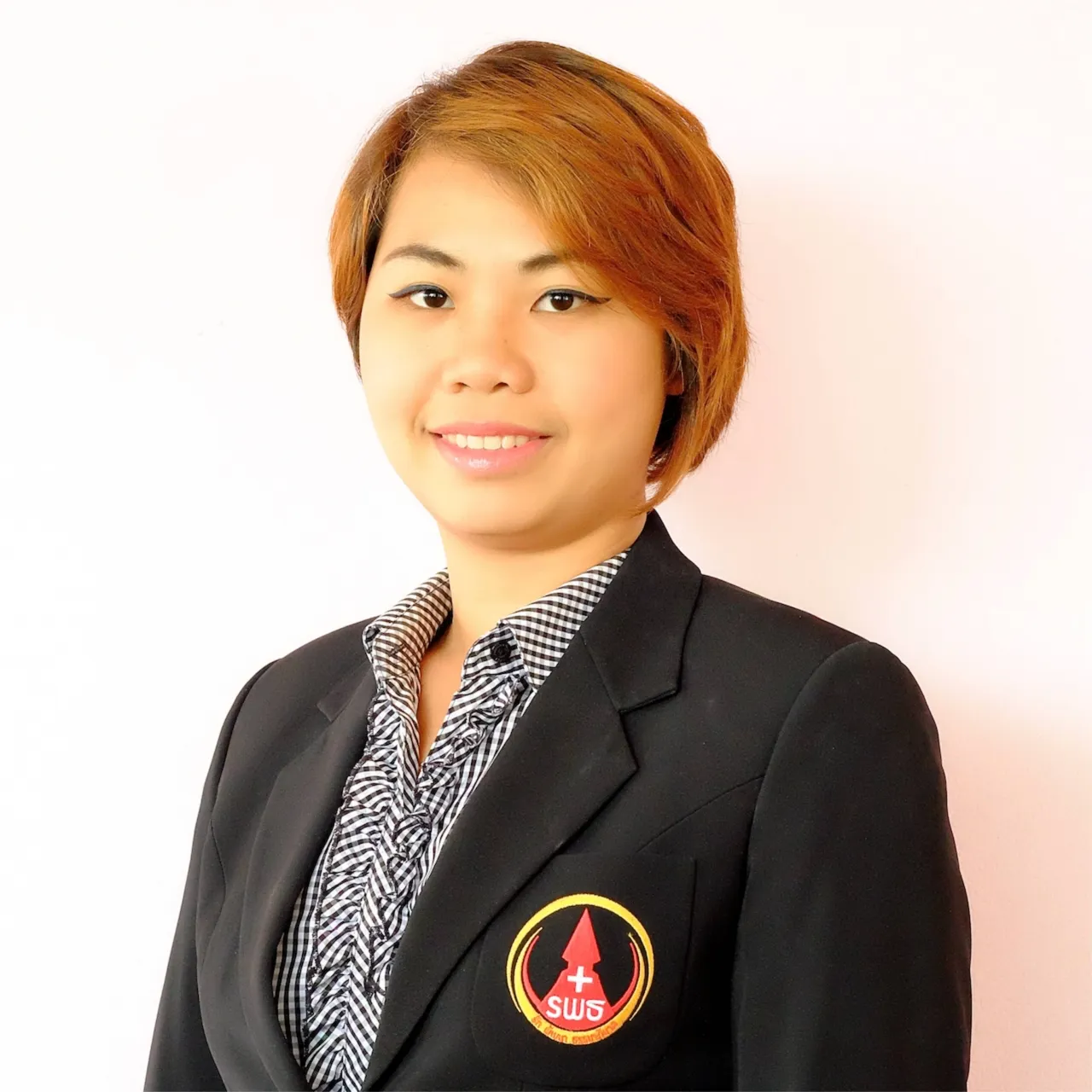 นางธิดารัตน์ ภู่นวล