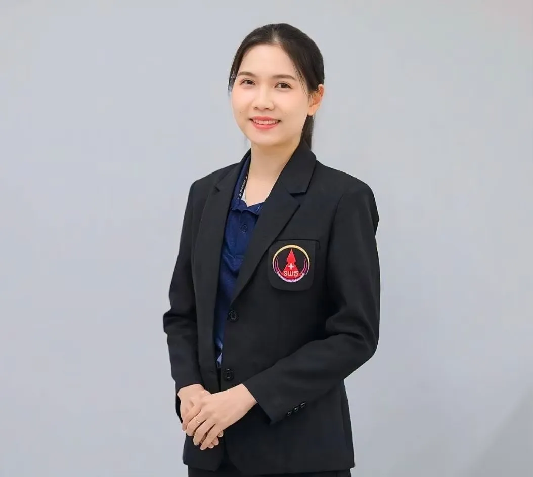 คุณชนัดดา พรหมเจริญ