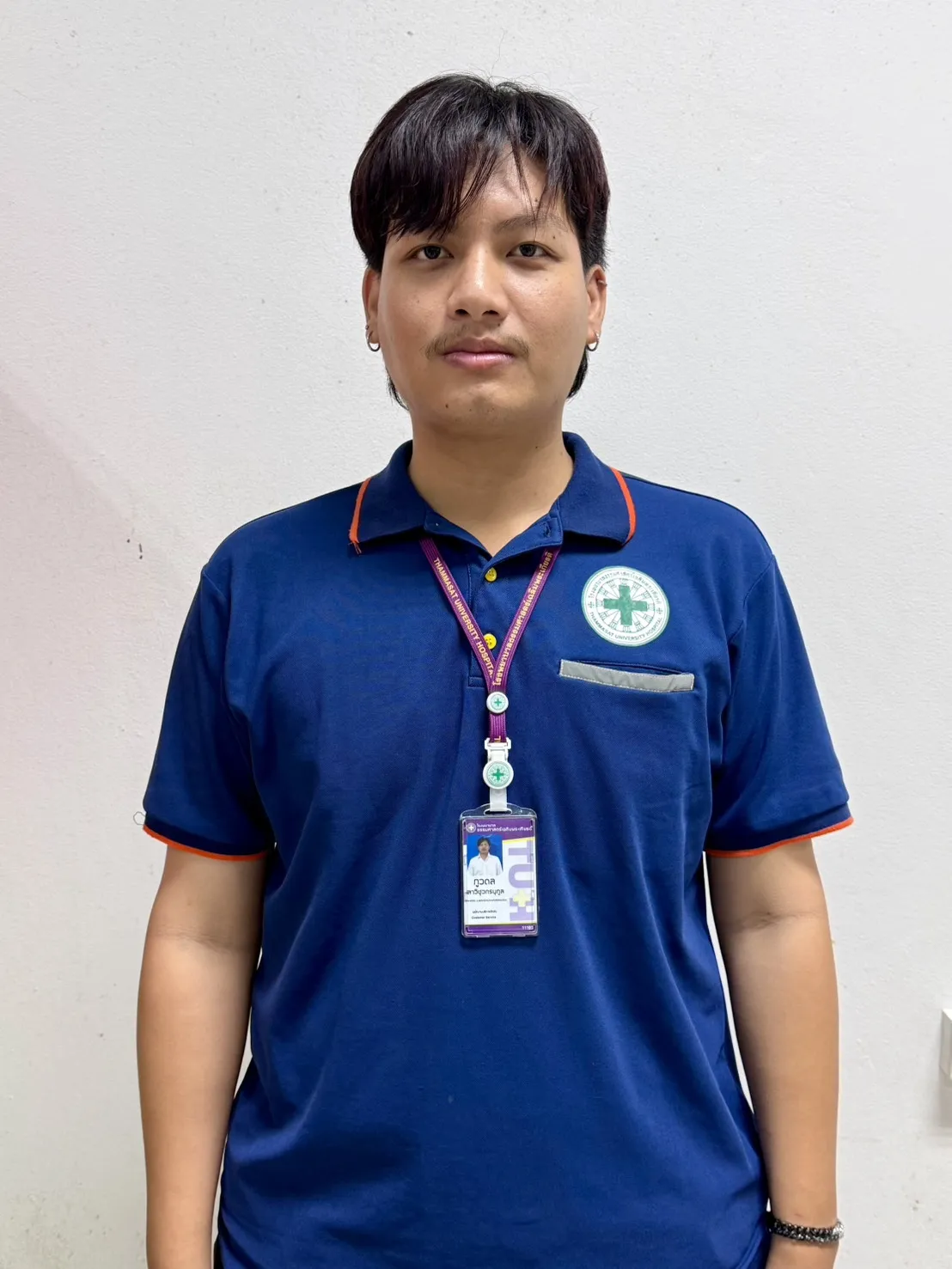 นายภูวดล เลาวิชุวกรนุกูล