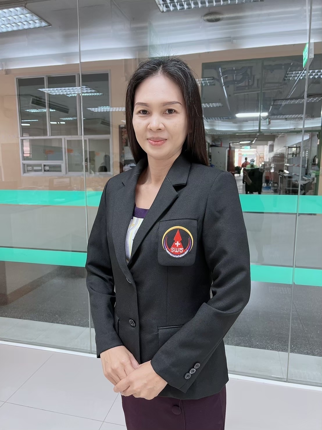 นางสาวศิริพร จันทร์หอม