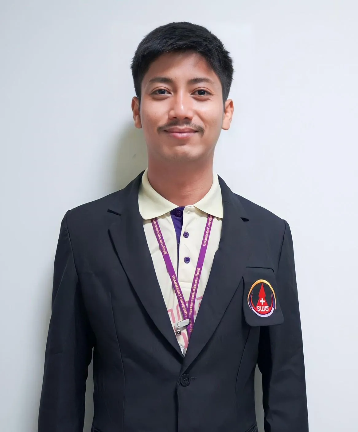 ทวีพัฒน์ โมกขมรรคกุล