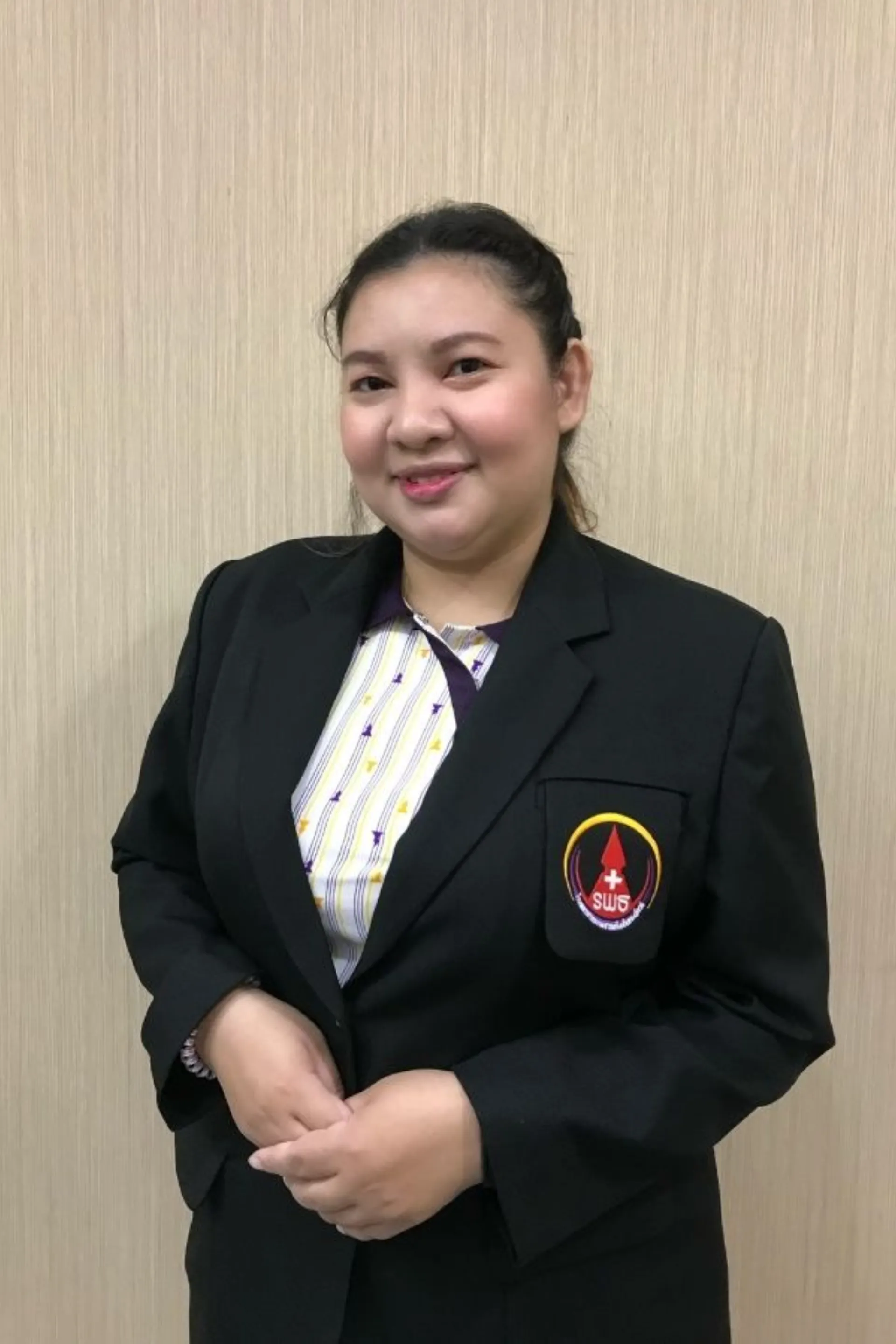 นางสาวสุวิมล ตั้งเจริญเกียรติ