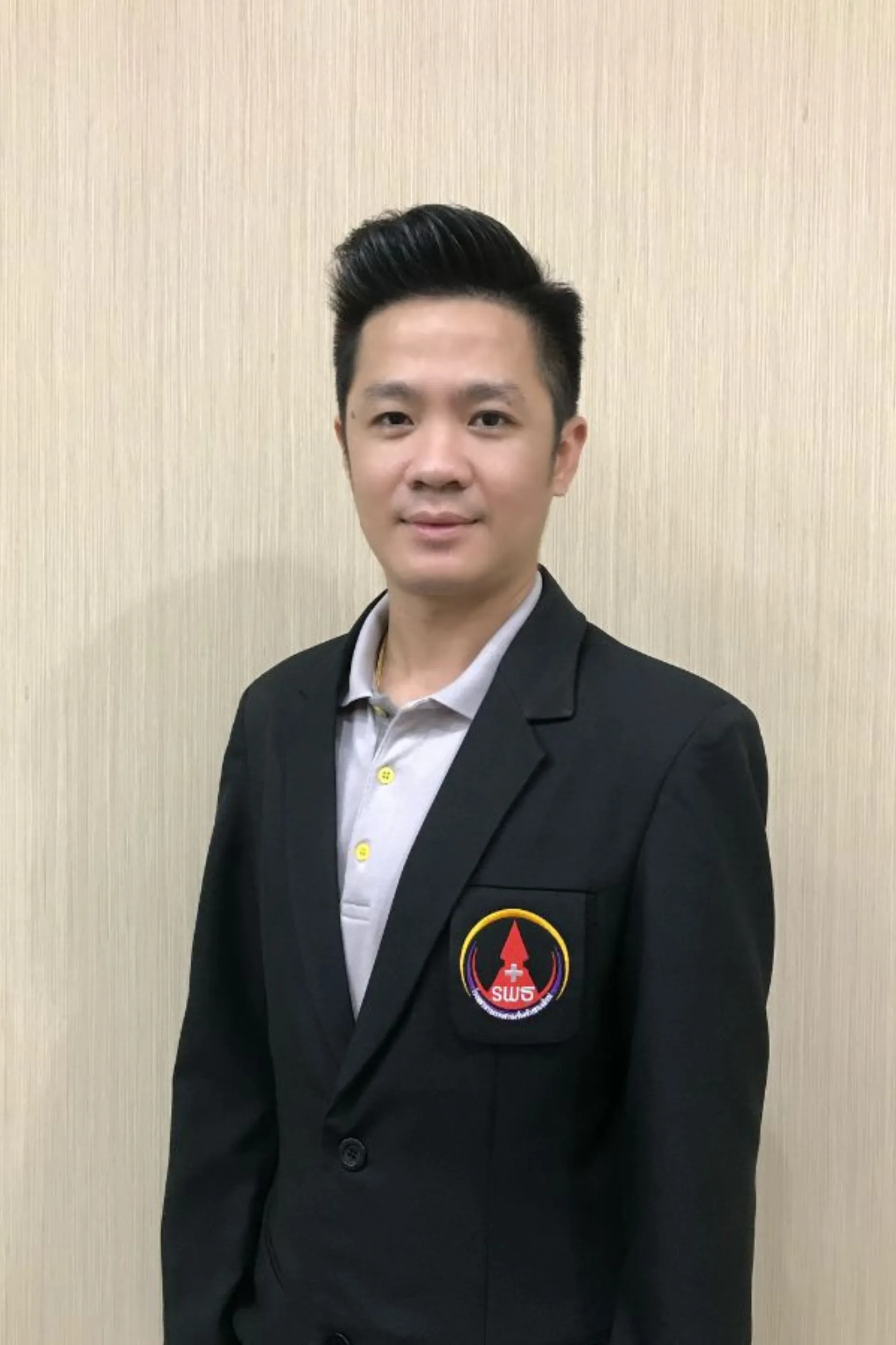 นายเกียรติชัย ลำคำ