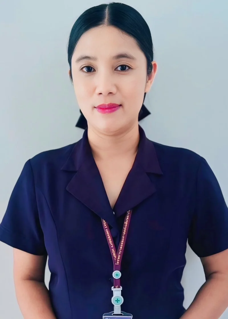 นางสาวสุมลรัตน์ ชิตบุตร
